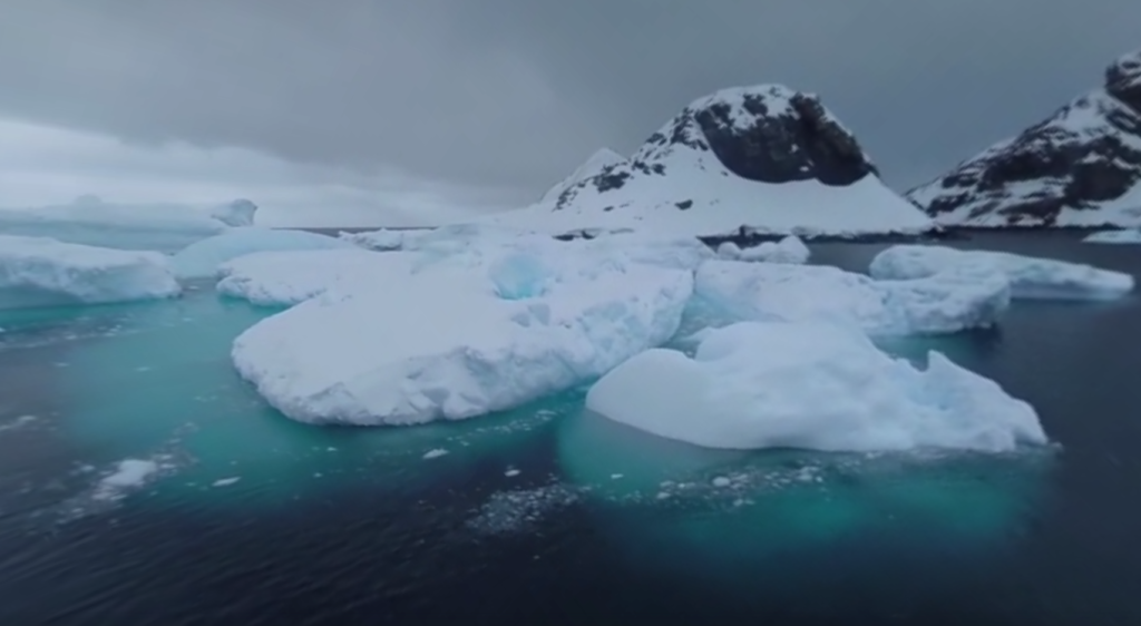 National Geographic 360 video Antarctica 8